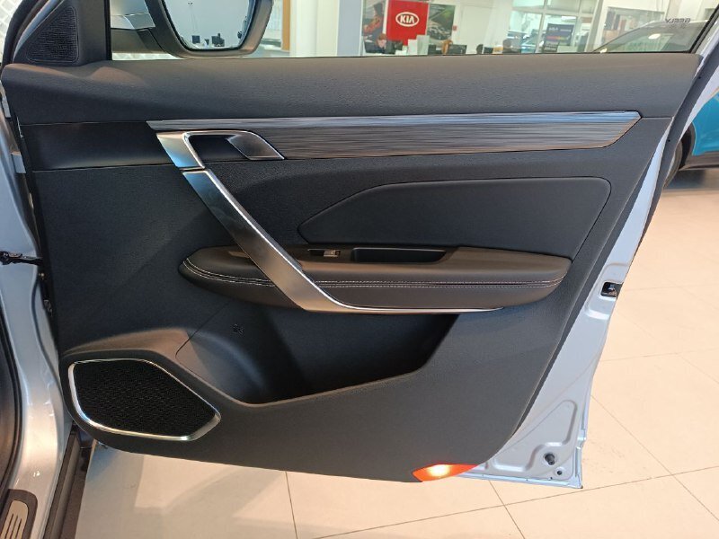 Легковой автотранспорт - GEELY Atlas Pro 