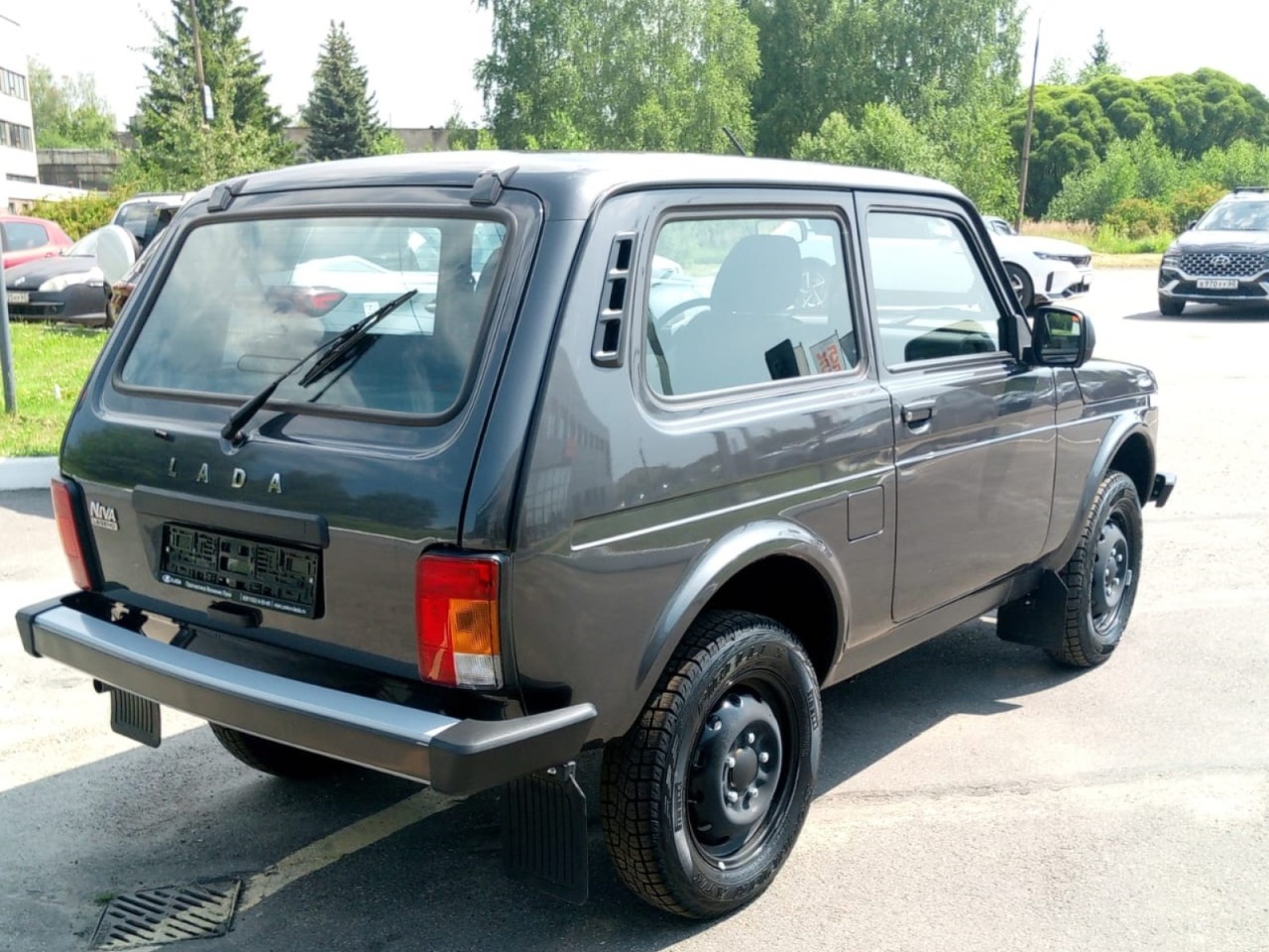 Легковой автотранспорт - LADA Niva Legend 1.7 MT (83 л.с.) 4WD