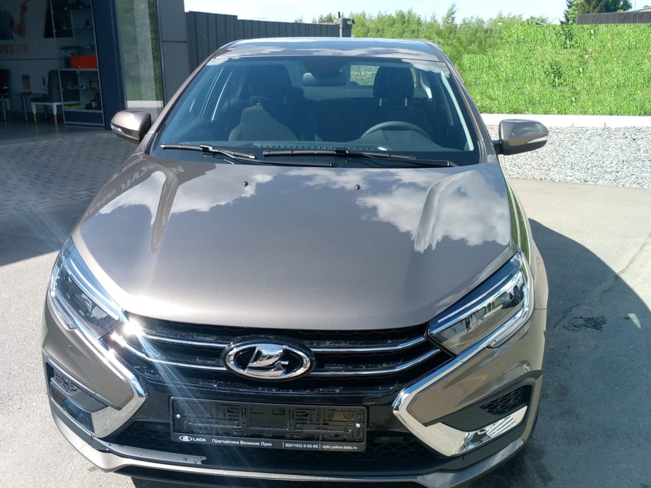 Легковой автотранспорт - LADA Vesta 1.8 CVT (122 л.с.)