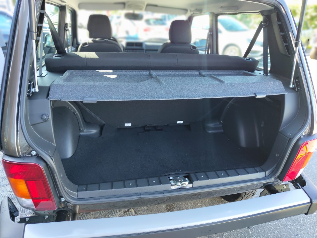 Легковой автотранспорт - LADA Niva Legend 1.7 MT (83 л.с.) 4WD