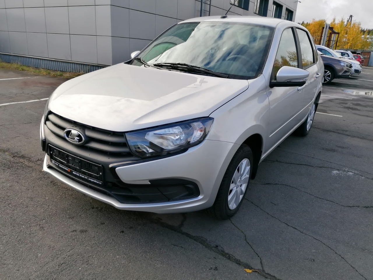 Легковой автотранспорт - Granta 1.6 MT (90 л.с.)