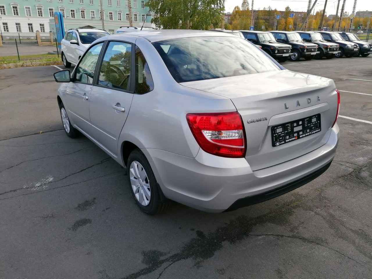 Легковой автотранспорт - Granta 1.6 MT (90 л.с.)