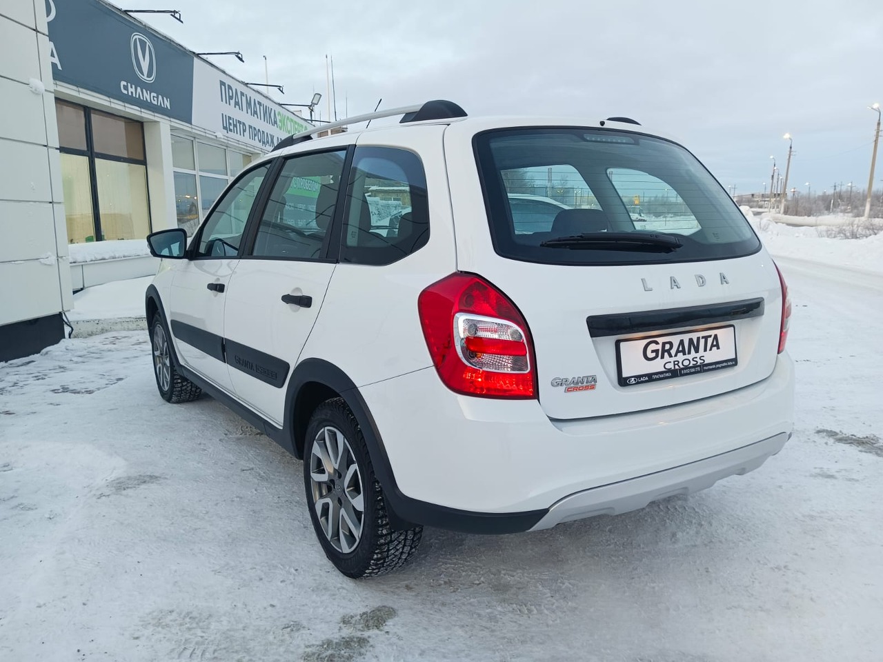 Легковой автотранспорт - LADA Granta Cross 1.6 MT (90 л.с.)