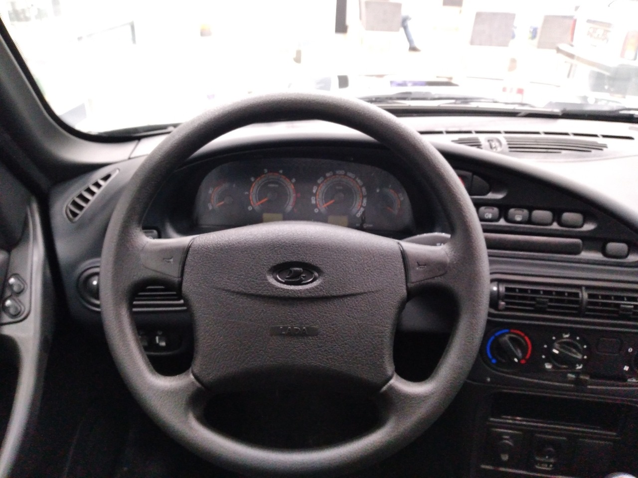 Легковой автотранспорт - Niva 1.7 MT (80 л.с.) 4WD