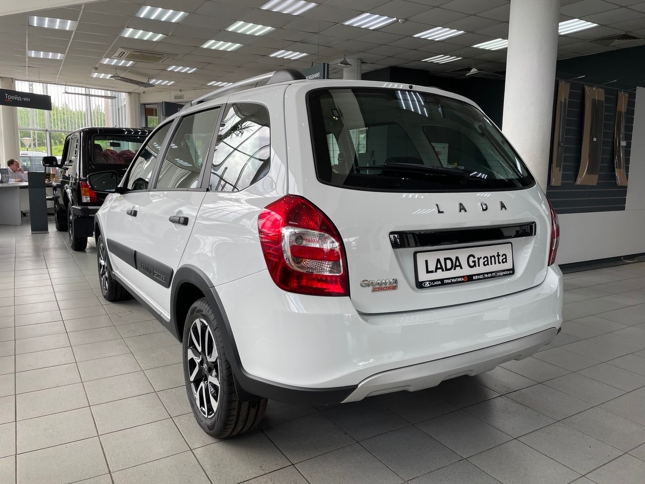 Легковой автотранспорт - LADA Granta Cross 1.6 MT (90 л.с.)