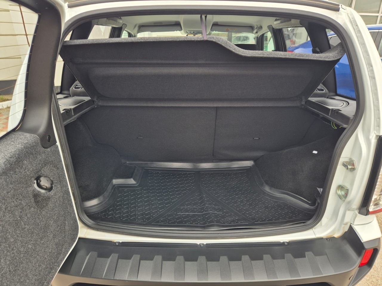 Легковой автотранспорт - LADA Niva Travel 1.7 MT (83 л.с.) 4WD