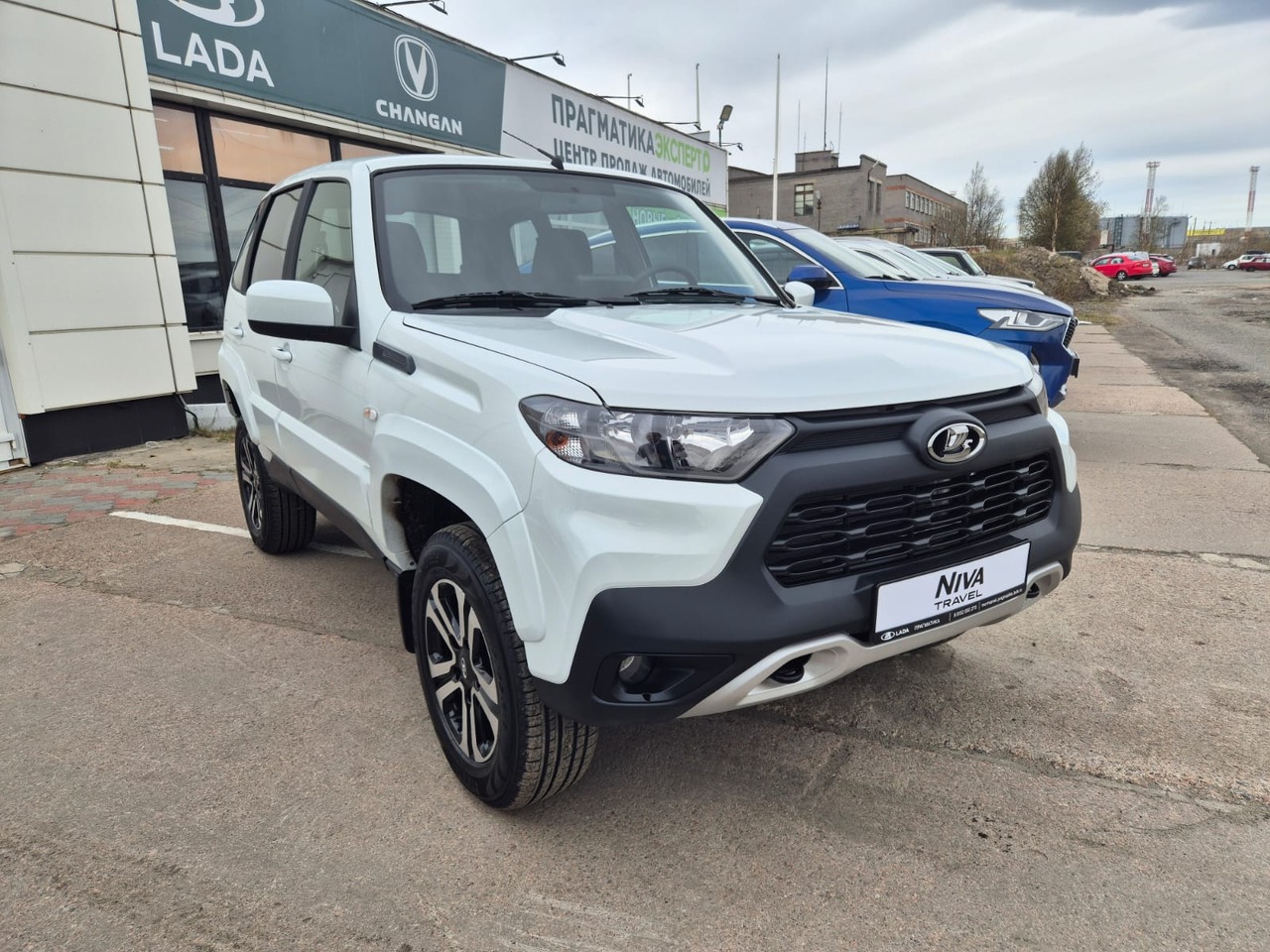 Легковой автотранспорт - LADA Niva Travel 1.7 MT (83 л.с.) 4WD