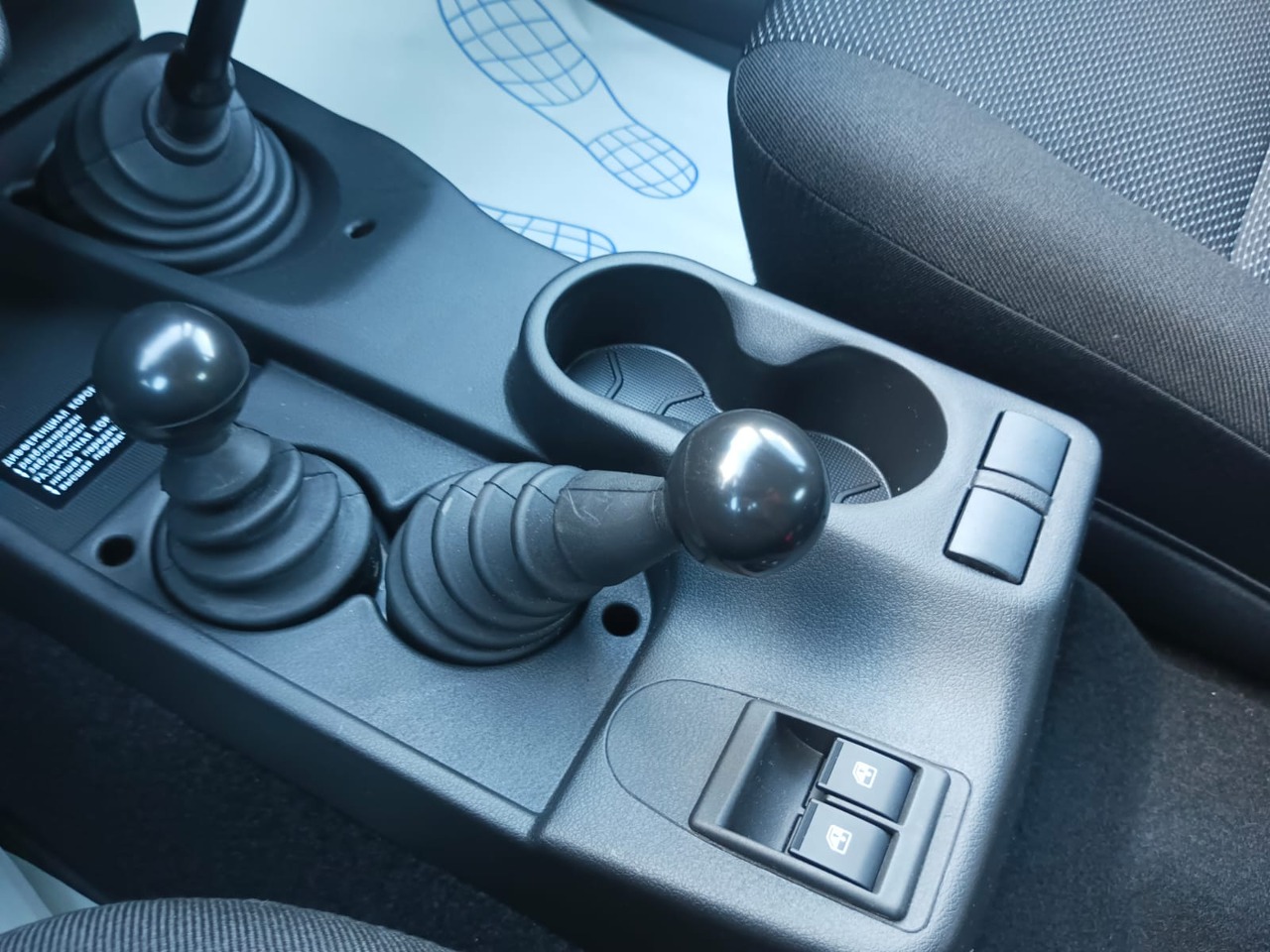 Легковой автотранспорт - LADA Niva Legend 1.7 MT (83 л.с.) 4WD