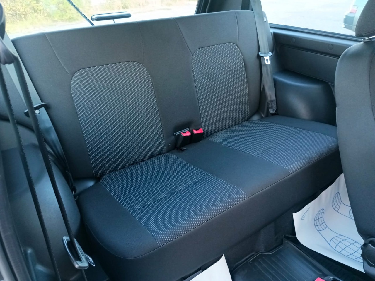 Легковой автотранспорт - LADA Niva Legend 1.7 MT (83 л.с.) 4WD