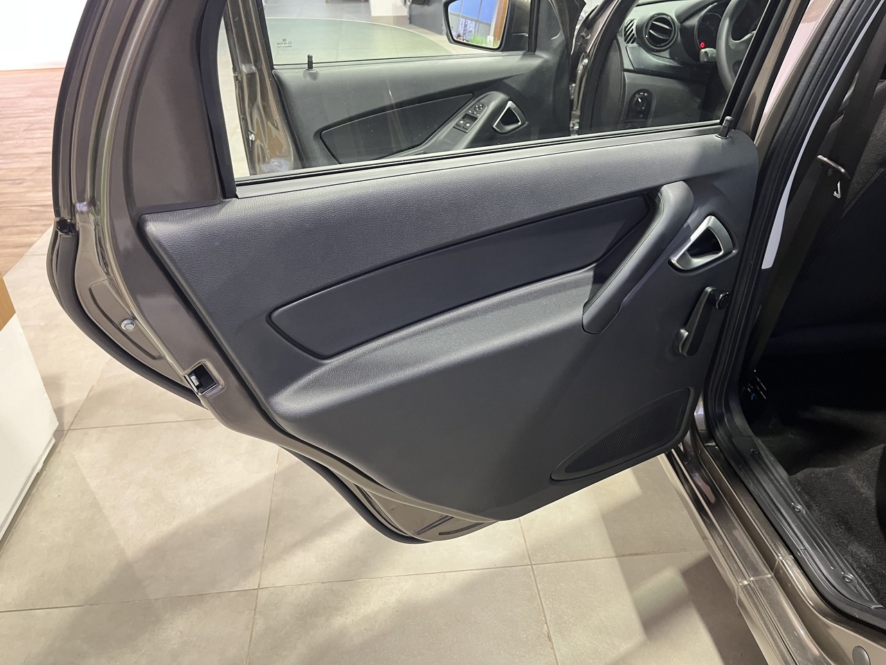 Легковой автотранспорт - Granta 1.6 MT (90 л.с.)