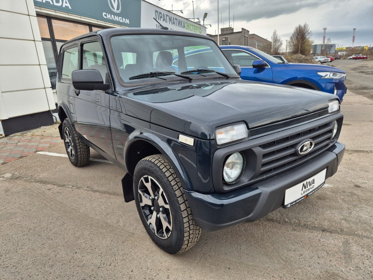 Легковой автотранспорт - LADA Niva Legend 1.7 MT (83 л.с.) 4WD