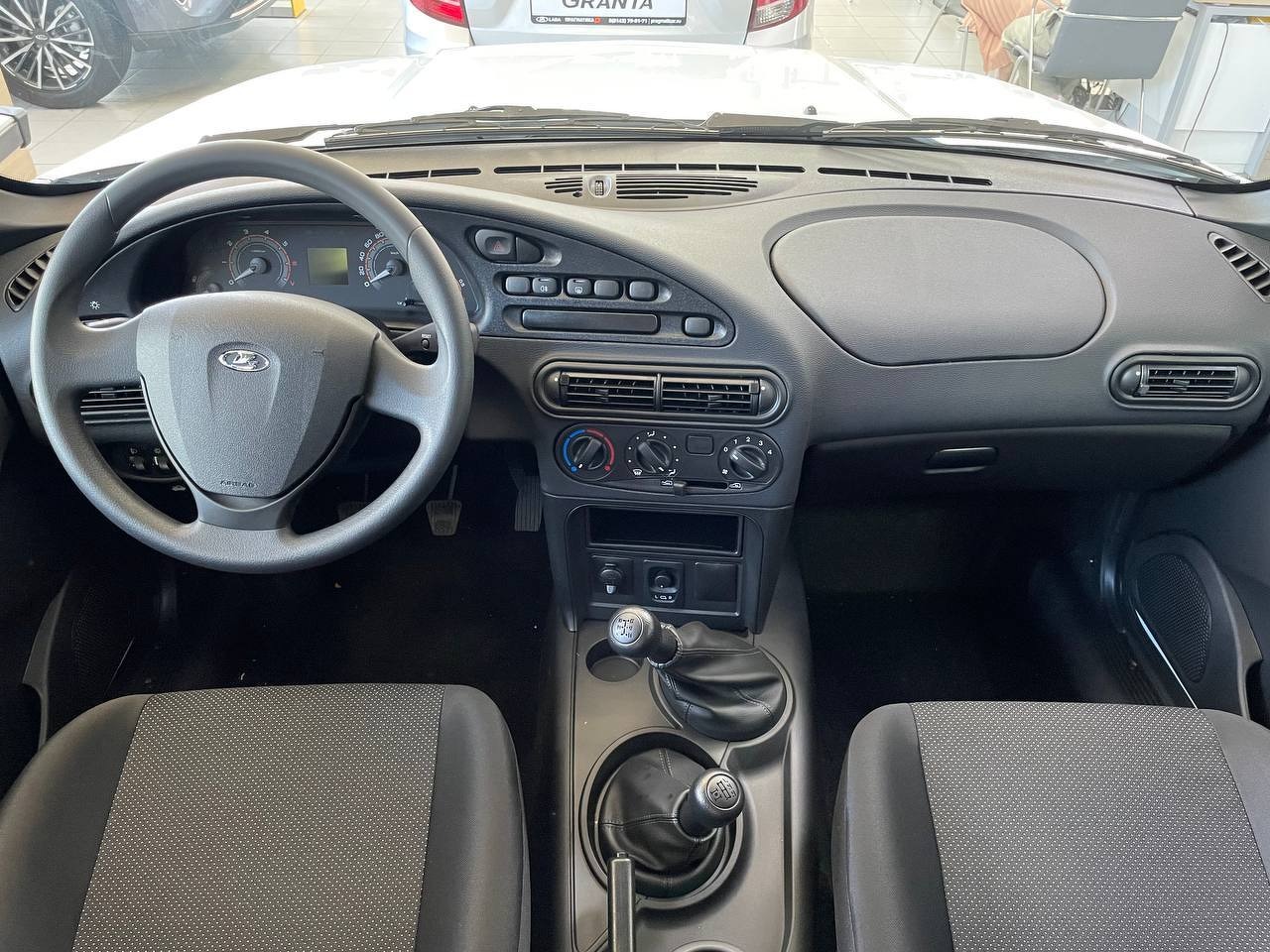 Легковой автотранспорт - LADA Niva Travel 1.7 MT (83 л.с.) 4WD