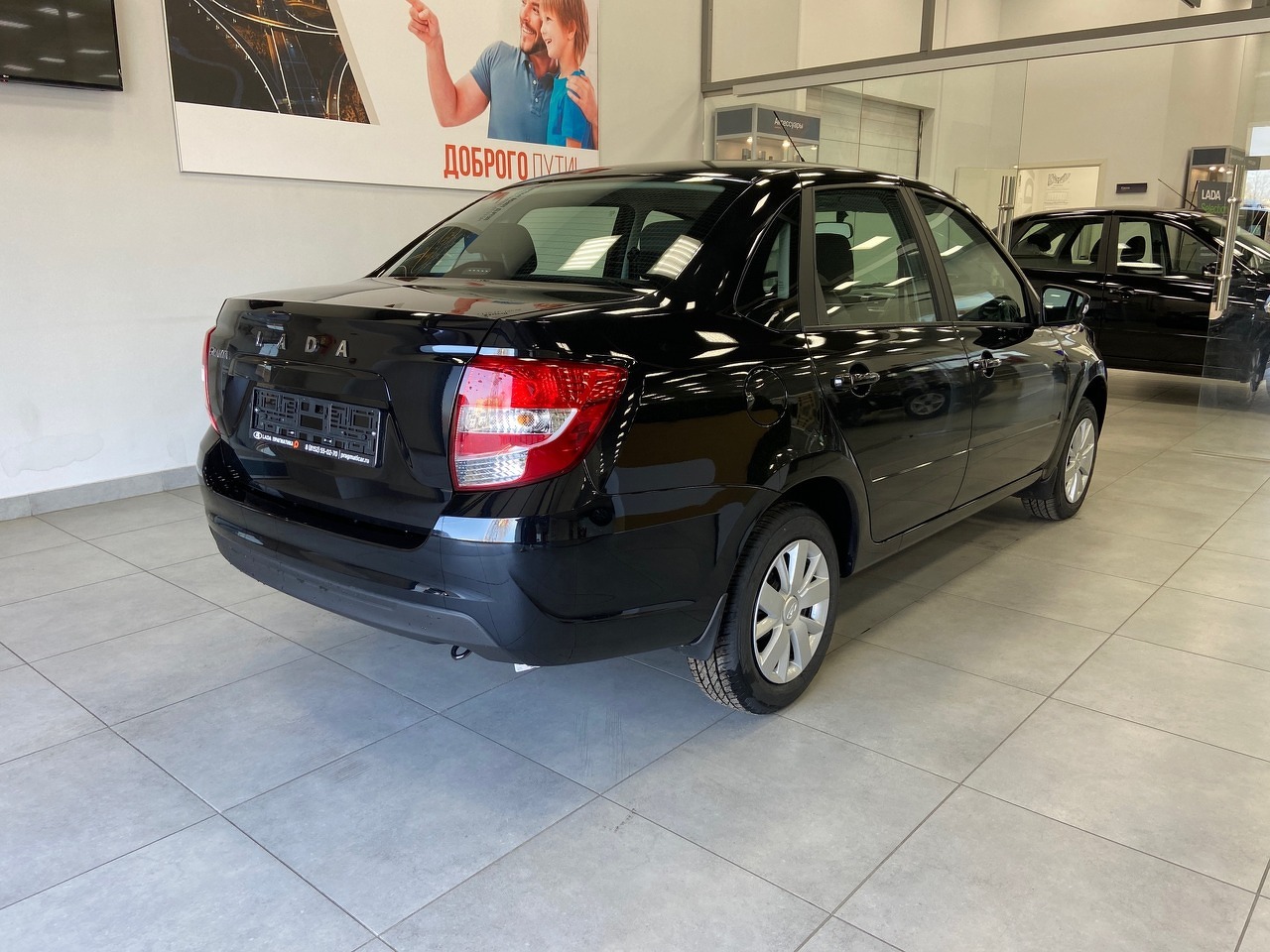 Легковой автотранспорт - LADA Granta 1.6 MT (90 л.с.)