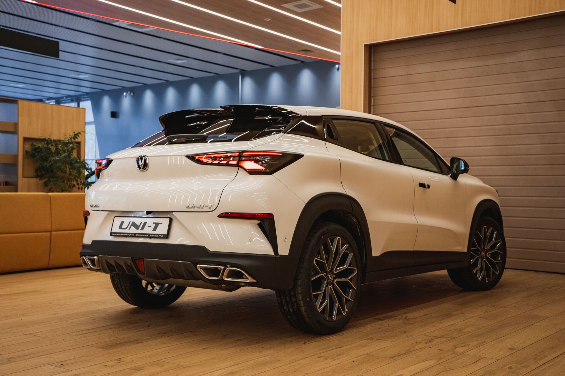 Легковой автотранспорт - CHANGAN UNI-T 1.5 AMT (167 л.с.)