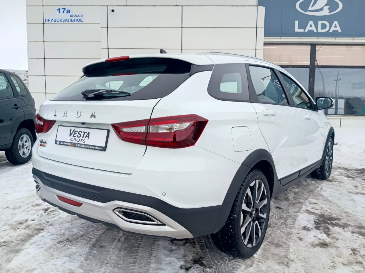 Легковой автотранспорт - Vesta SW Cross 1.8 CVT (122 л.с.)