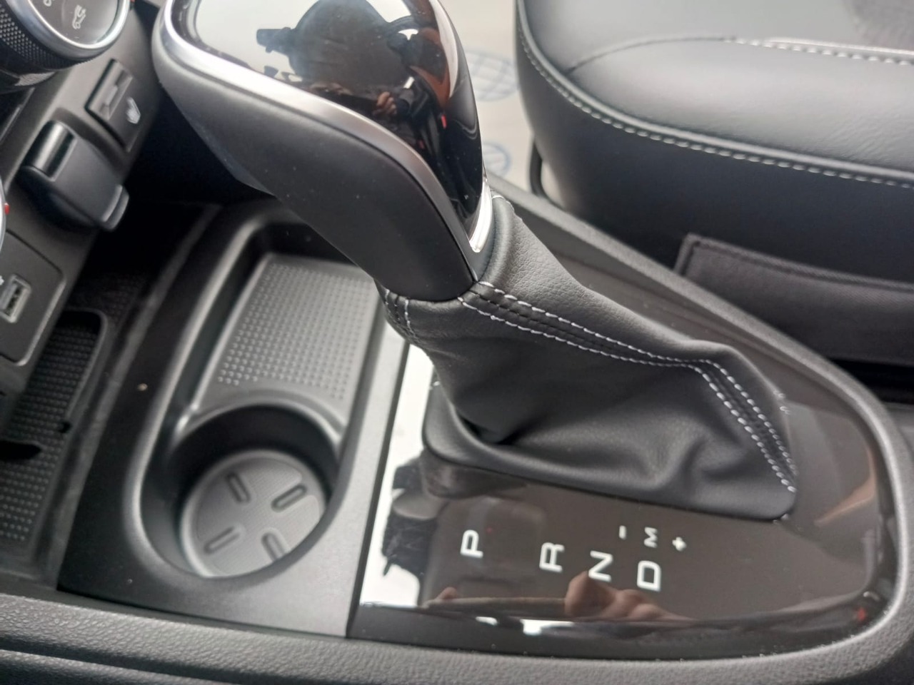 Легковой автотранспорт - Vesta SW Cross 1.8 CVT (122 л.с.)