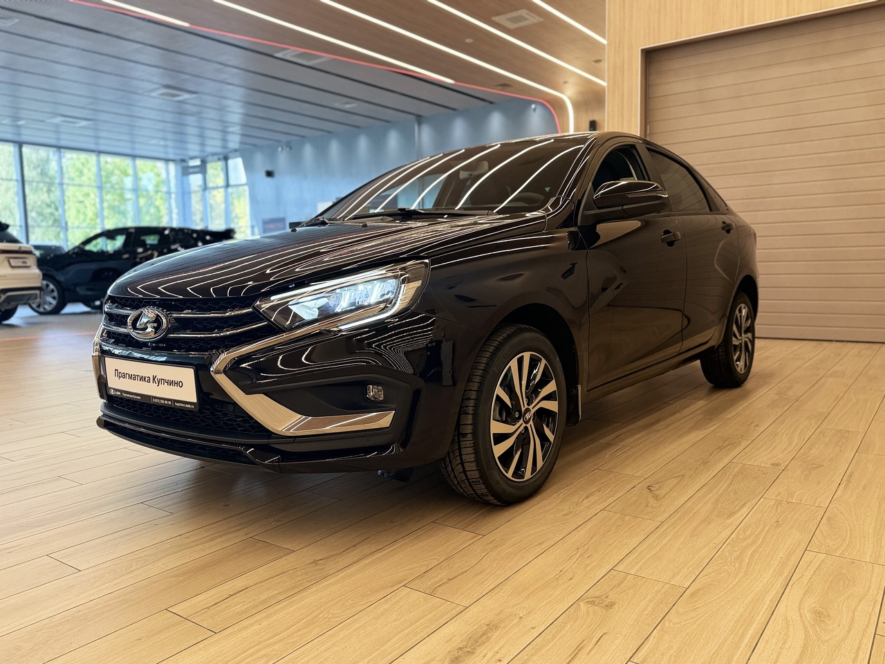 Легковой автотранспорт - LADA Vesta 1.8 CVT (122 л.с.)