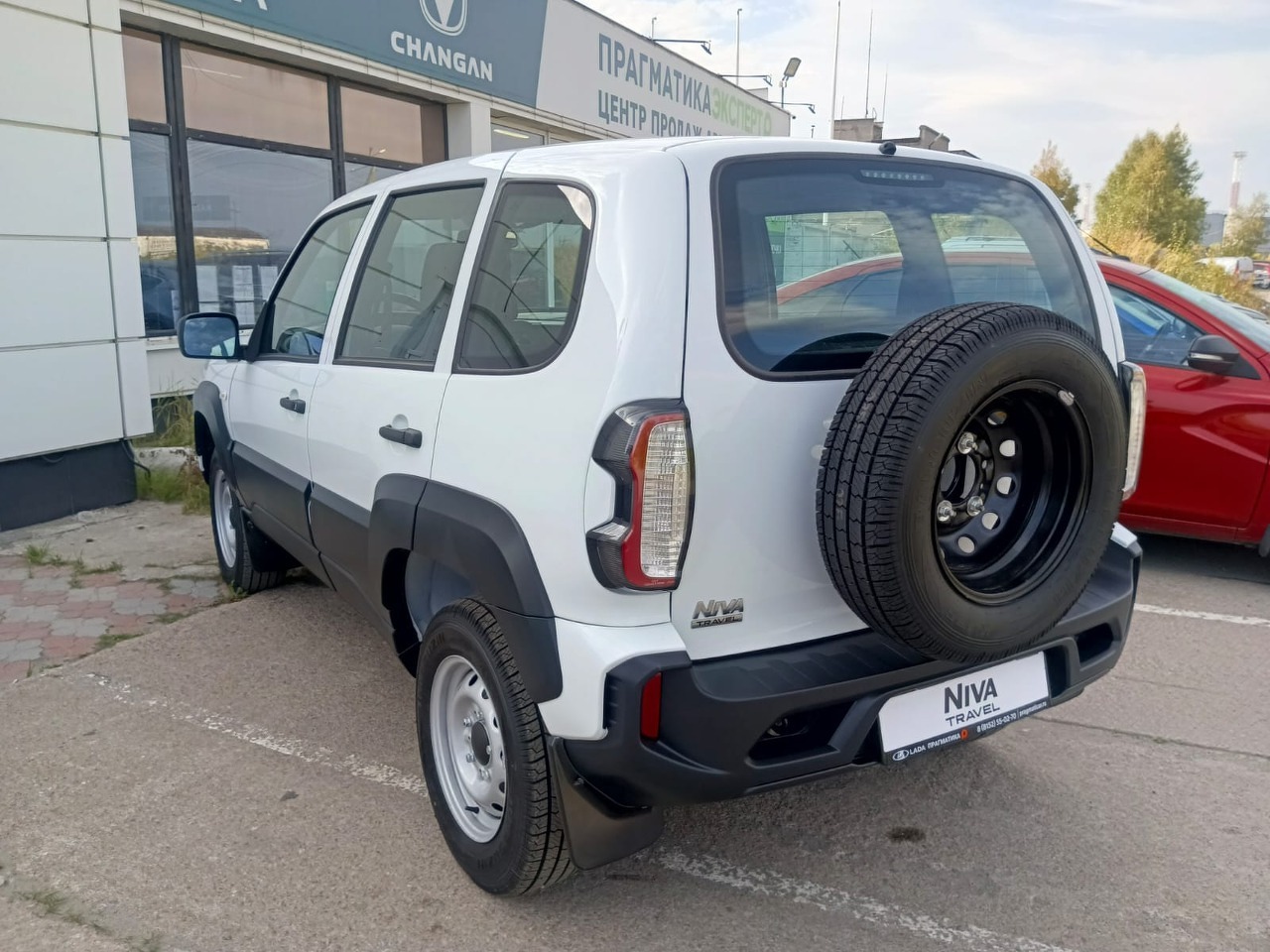 Легковой автотранспорт - LADA Niva Travel 1.7 MT (83 л.с.) 4WD