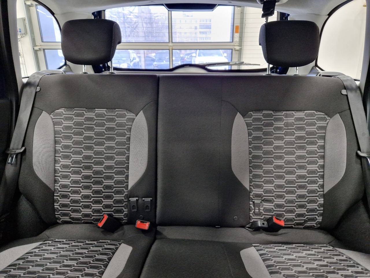 Легковой автотранспорт - LADA Granta Cross 1.6 MT (106 л.с.)