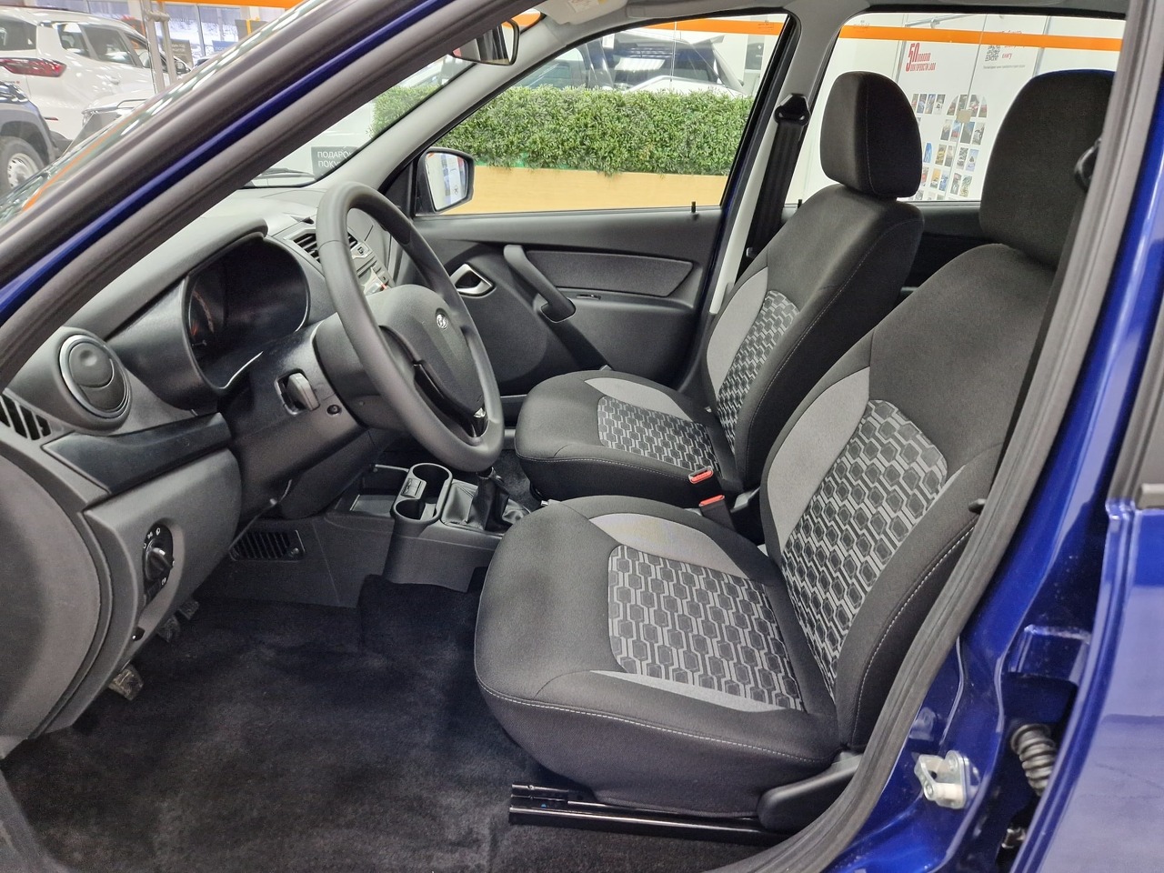 Легковой автотранспорт - LADA Granta Cross 1.6 MT (106 л.с.)