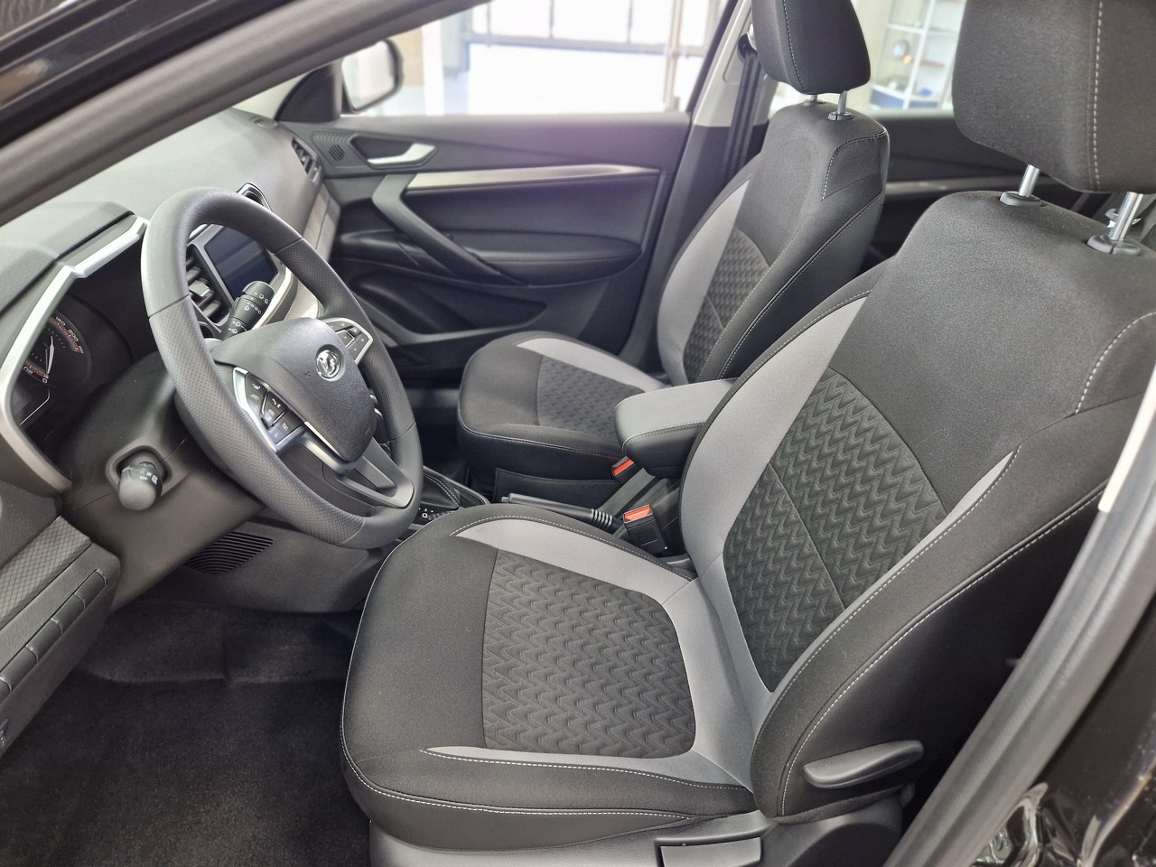 Легковой автотранспорт - Vesta SW Cross 1.8 CVT (122 л.с.)