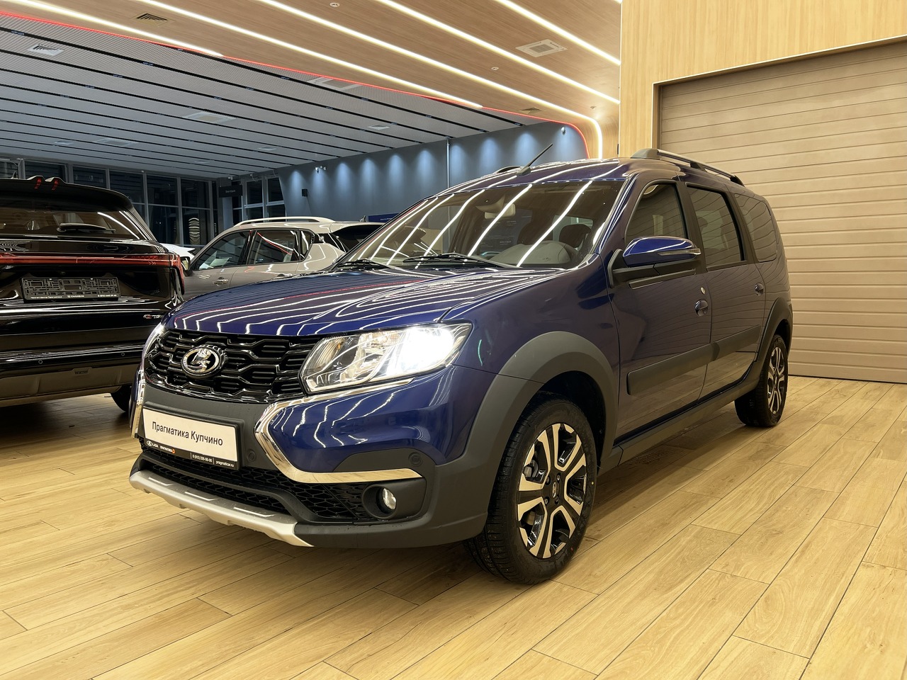 Легковой автотранспорт - LADA Largus Cross 1.6 MT (106 л.с.)