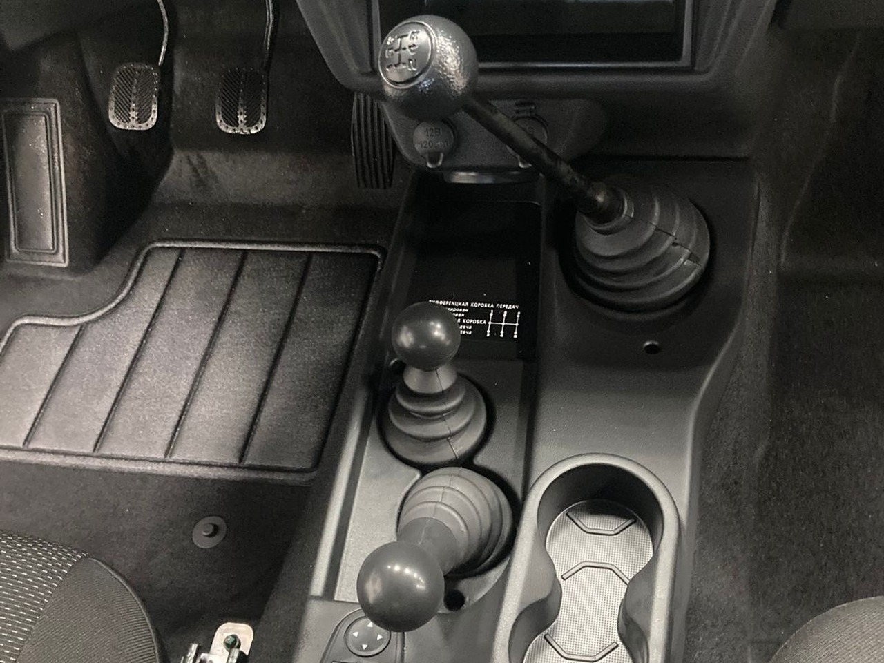 Легковой автотранспорт - LADA Niva Legend 1.7 MT (83 л.с.) 4WD