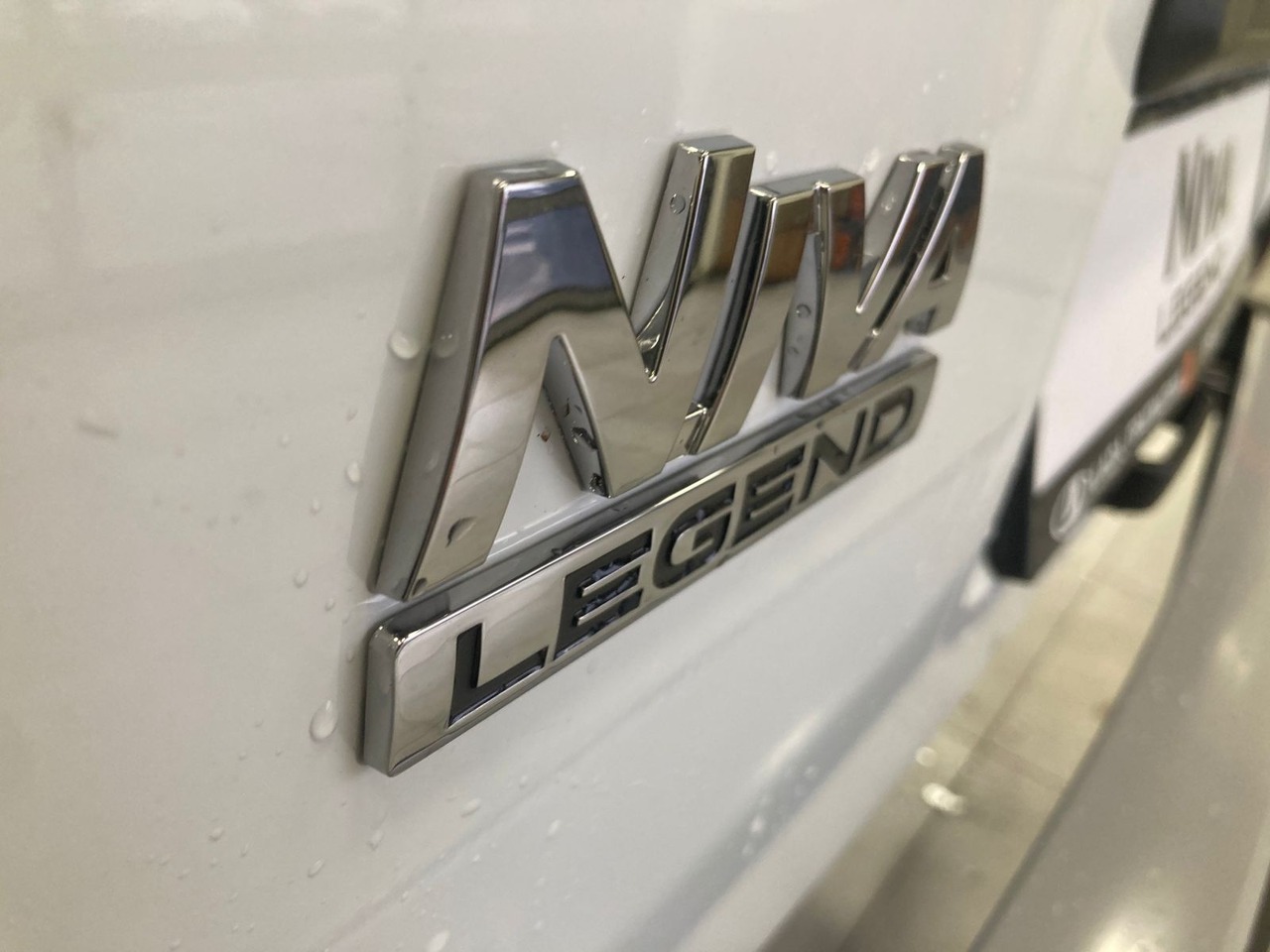 Легковой автотранспорт - LADA Niva Legend 1.7 MT (83 л.с.) 4WD