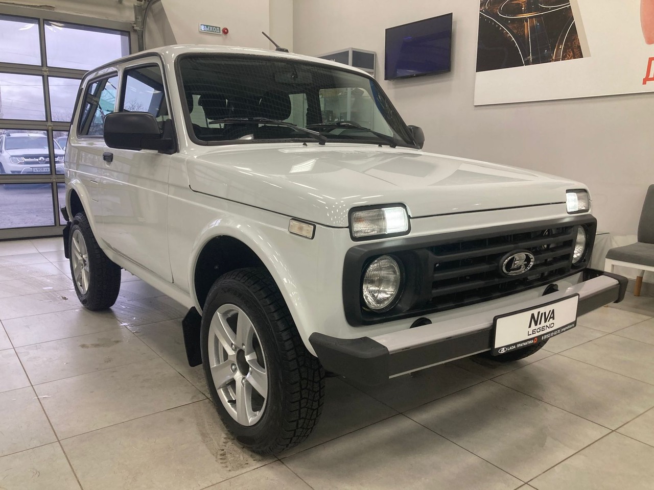 Легковой автотранспорт - LADA Niva Legend 1.7 MT (83 л.с.) 4WD