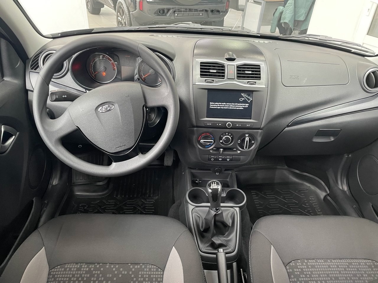 Легковой автотранспорт - LADA Granta Cross 1.6 MT (90 л.с.)