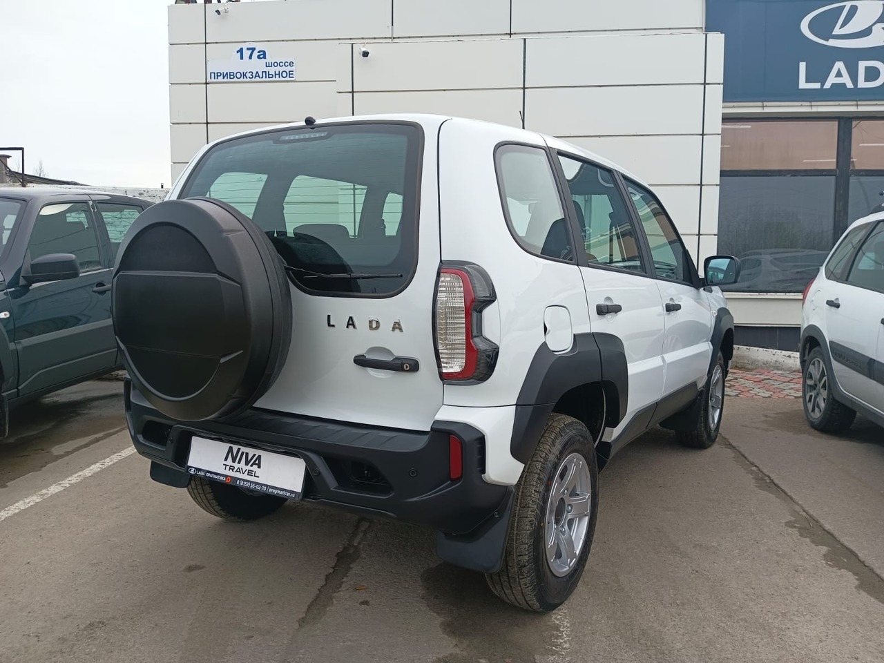 Легковой автотранспорт - Niva 1.7 MT (80 л.с.) 4WD