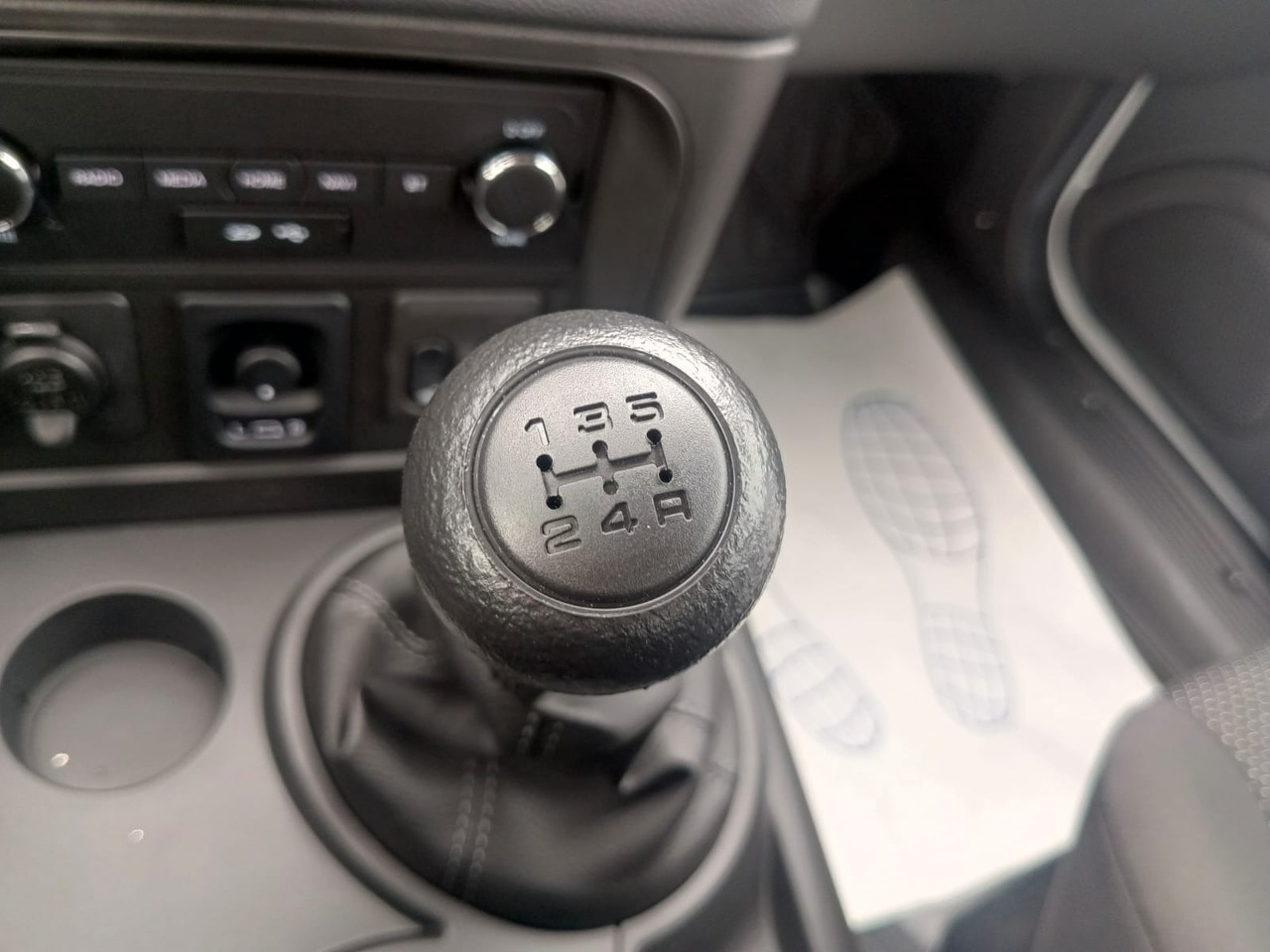 Легковой автотранспорт - Niva 1.7 MT (80 л.с.) 4WD