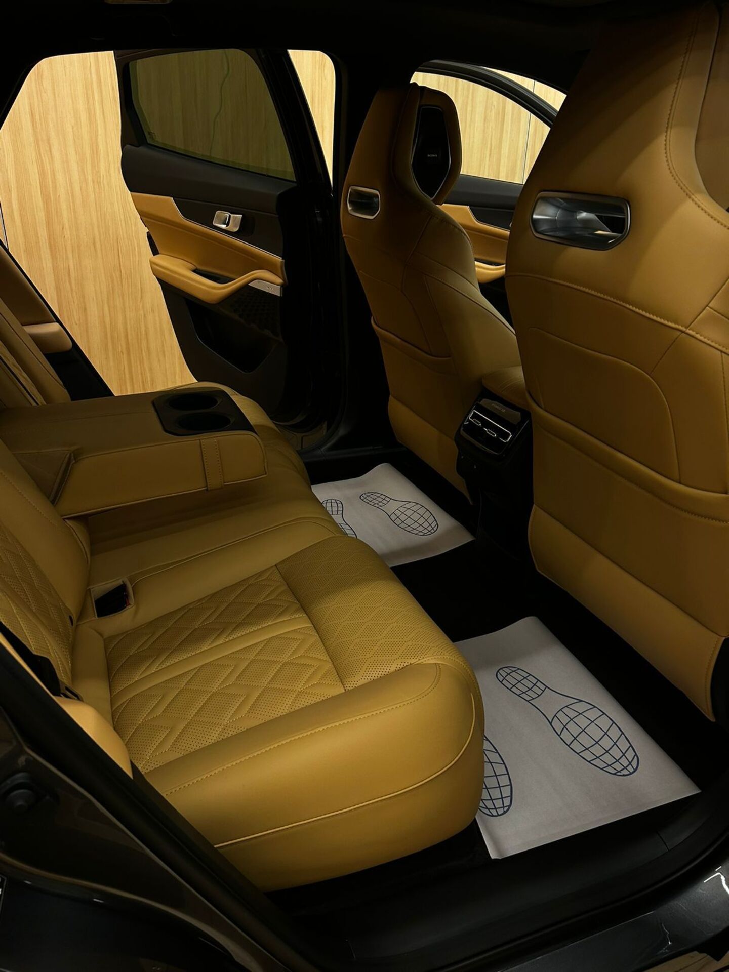 Легковой автотранспорт - CHANGAN UNI-K iDD 1.5hyb AMT (166 л.с.)