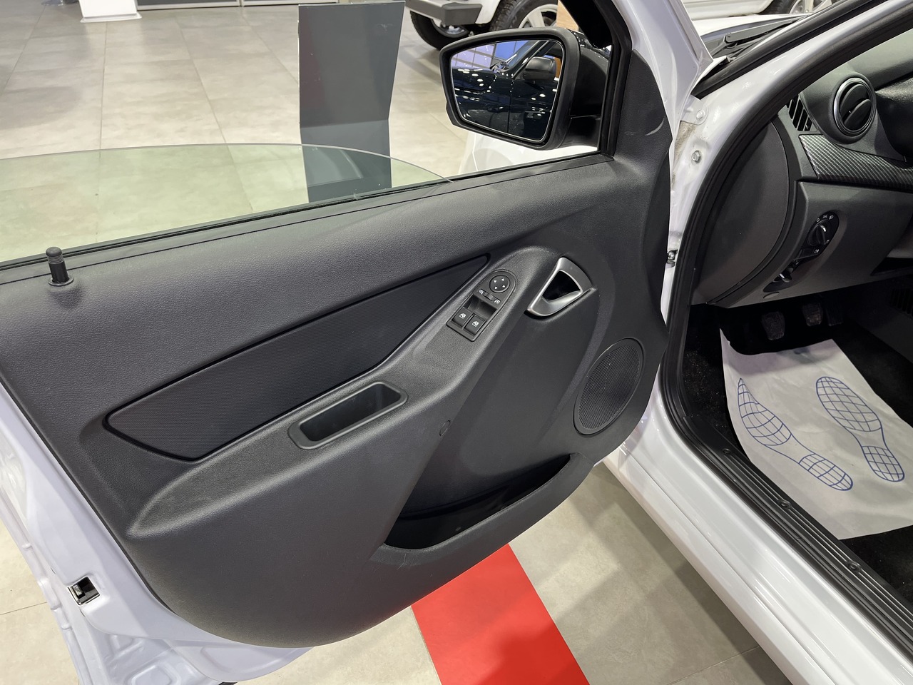 Легковой автотранспорт - Granta Sport 1.6 MT (118 л.с.)