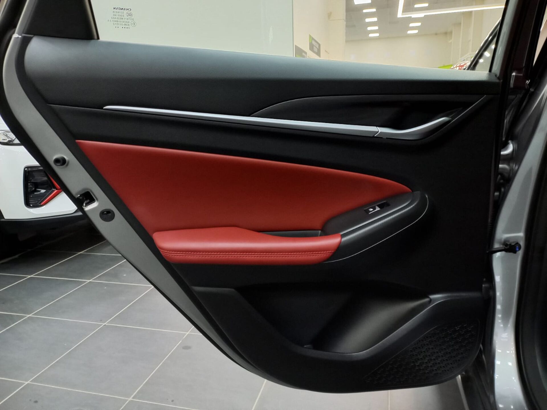 Легковой автотранспорт - CHANGAN Eado Plus 1.4 AMT (155 л.с.)