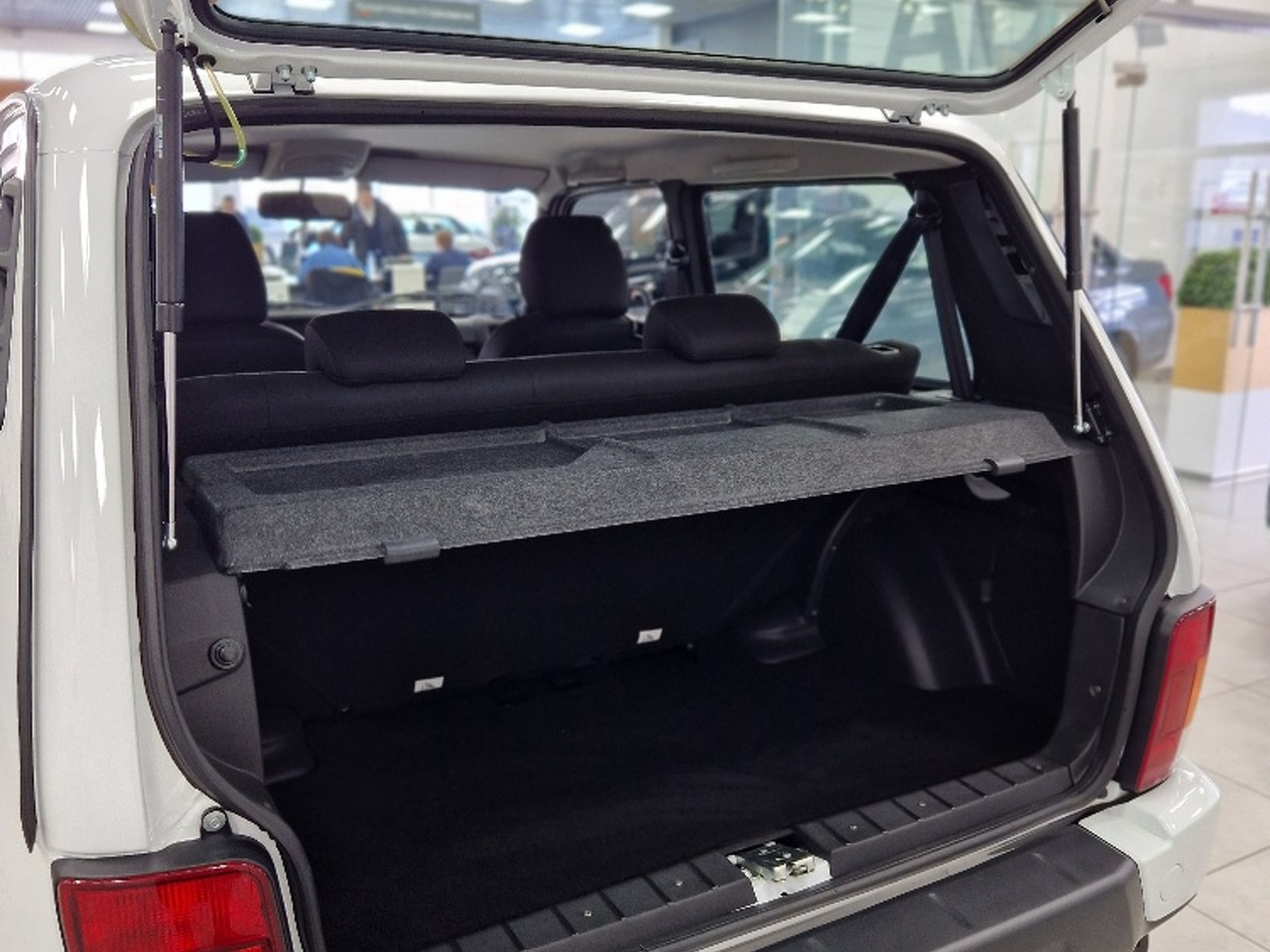 Легковой автотранспорт - LADA Niva Legend 1.7 MT (83 л.с.) 4WD