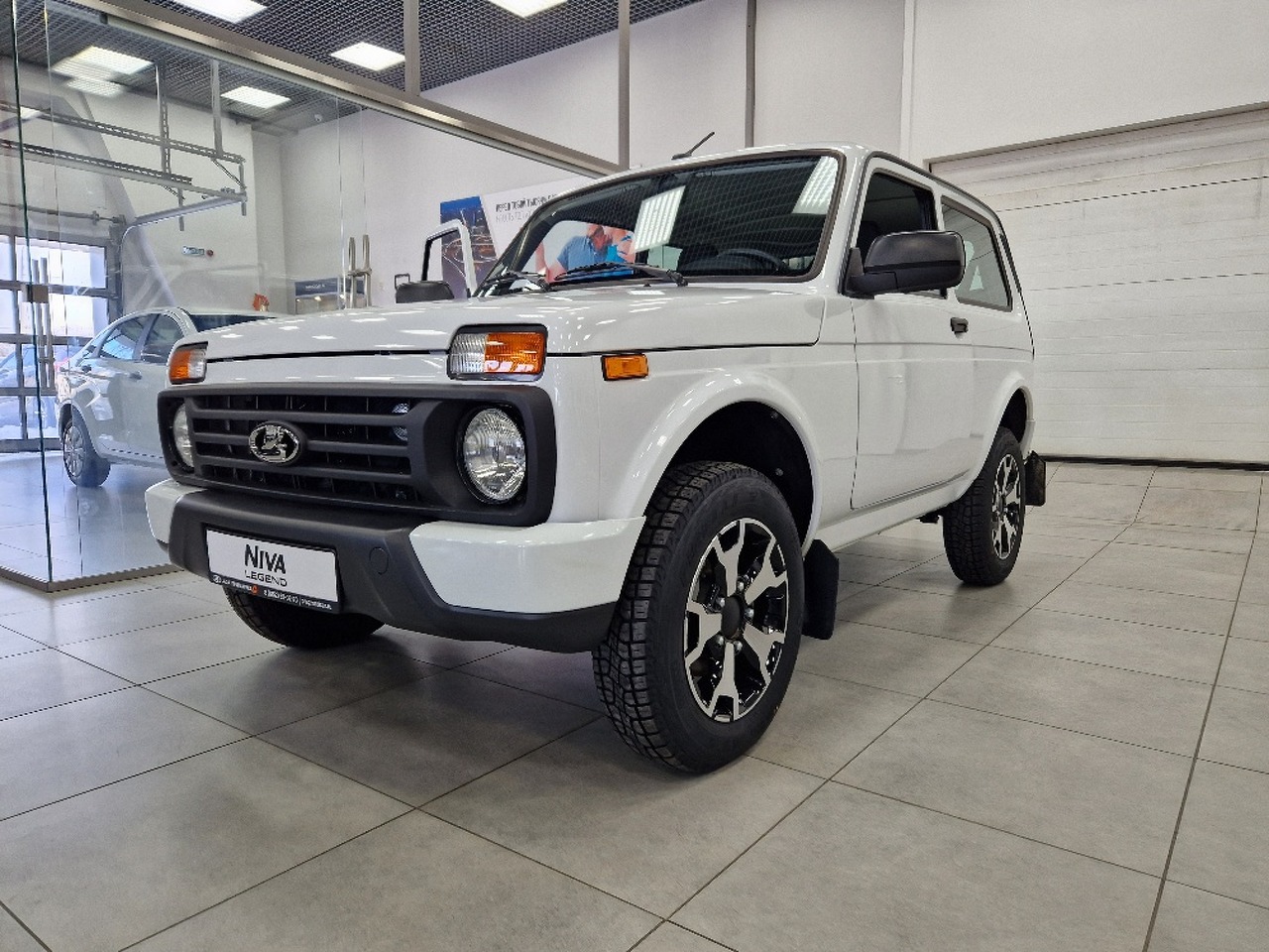 Легковой автотранспорт - LADA Niva Legend 1.7 MT (83 л.с.) 4WD
