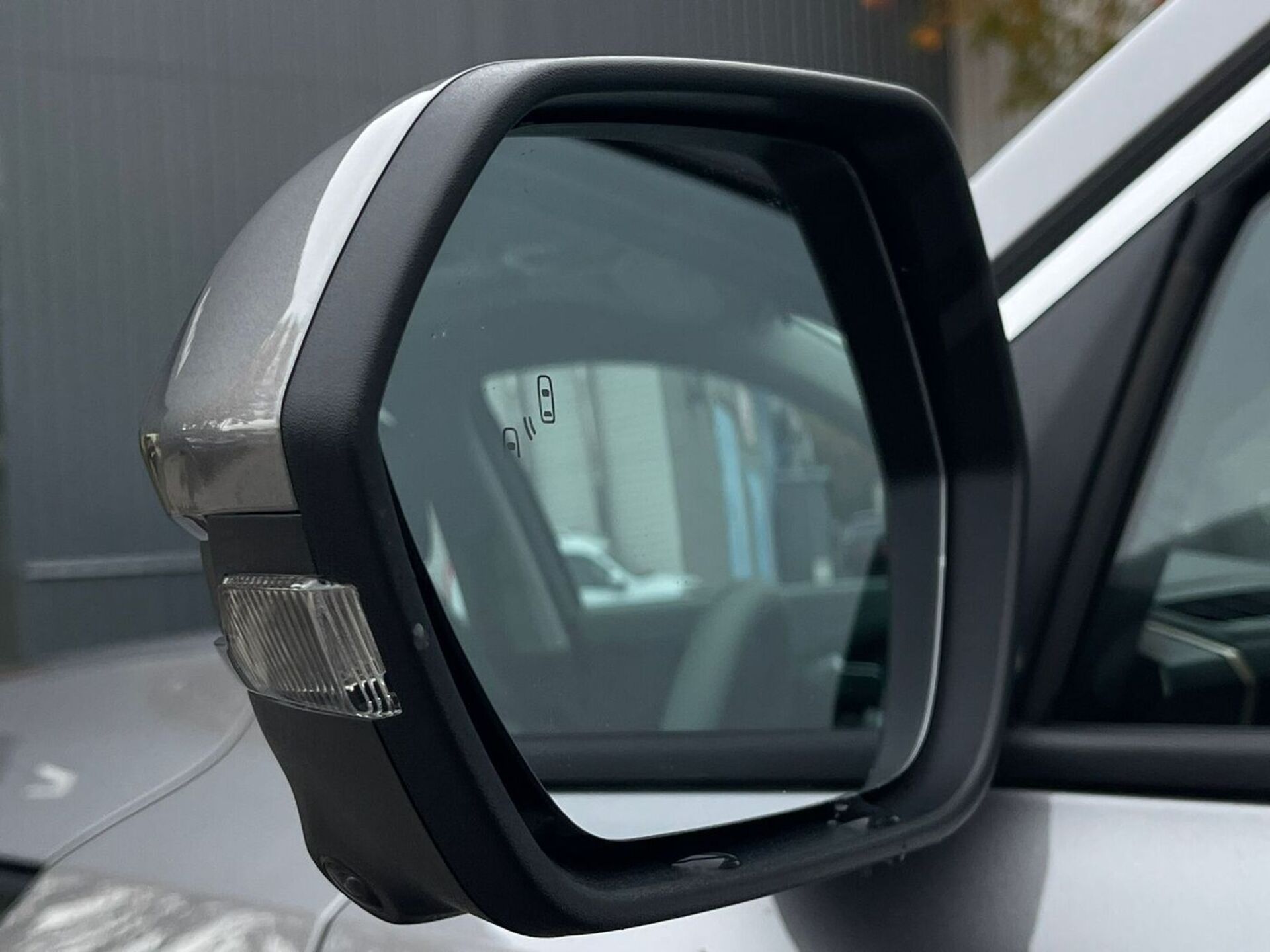 Легковой автотранспорт - CHANGAN Lamore 1.5 AMT (166 л.с.)