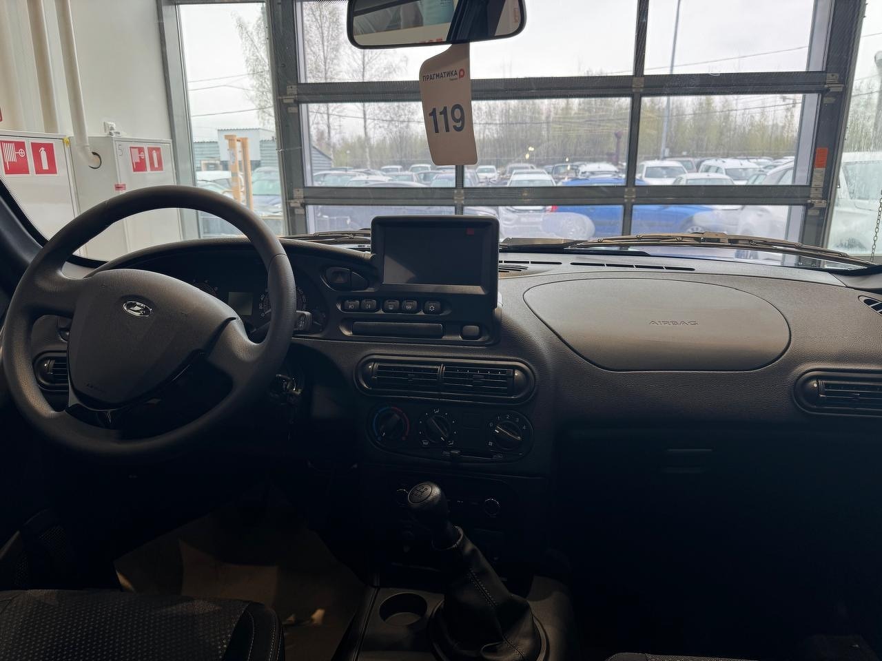 Легковой автотранспорт - LADA Niva Travel 1.7 MT (83 л.с.) 4WD