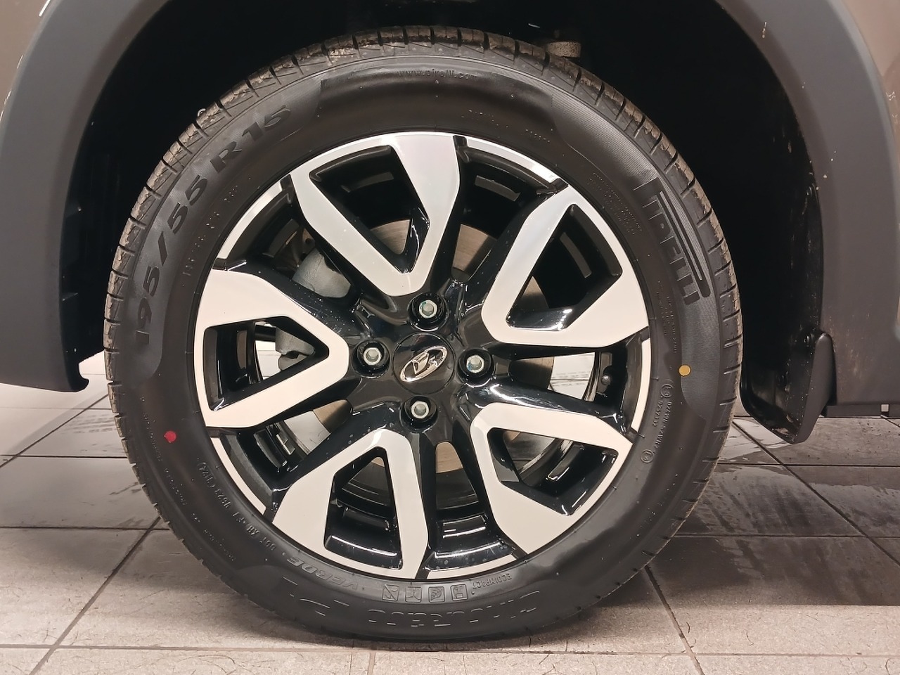 Легковой автотранспорт - LADA Granta Cross 1.6 MT (106 л.с.)