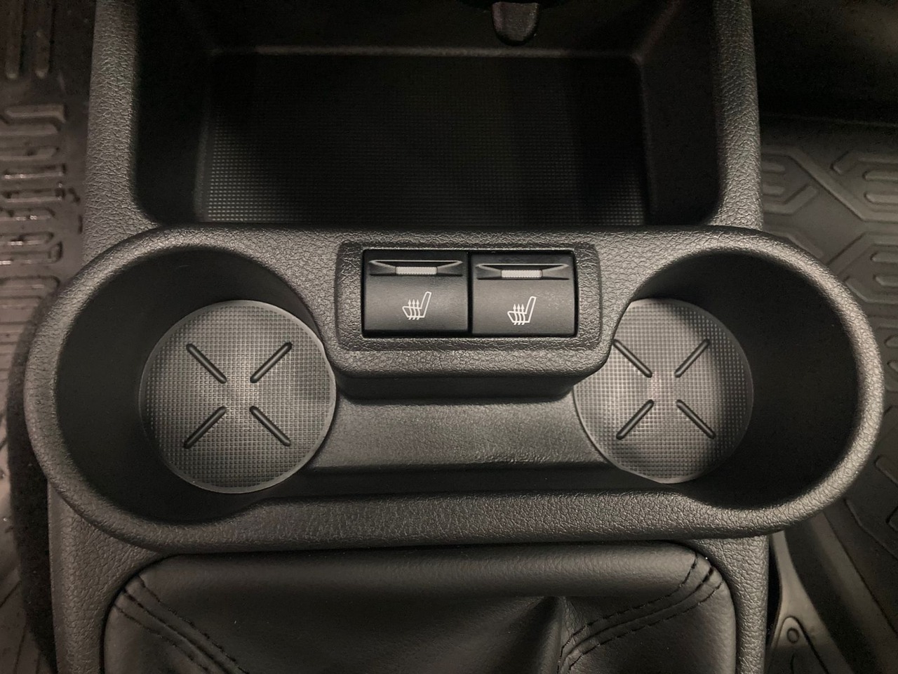 Легковой автотранспорт - LADA Granta Cross 1.6 MT (90 л.с.)