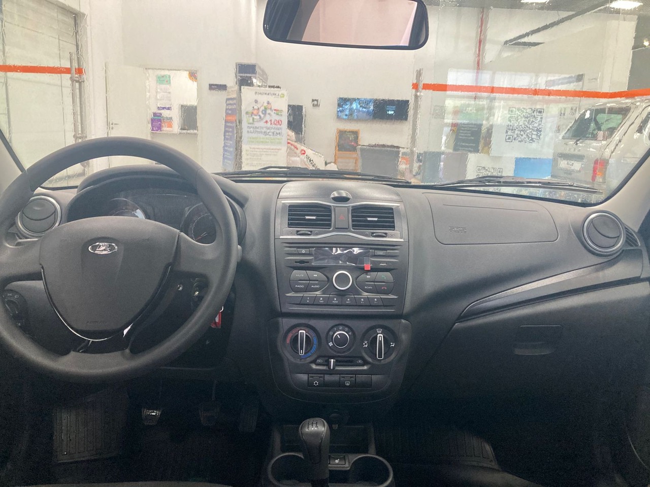 Легковой автотранспорт - LADA Granta Cross 1.6 MT (90 л.с.)