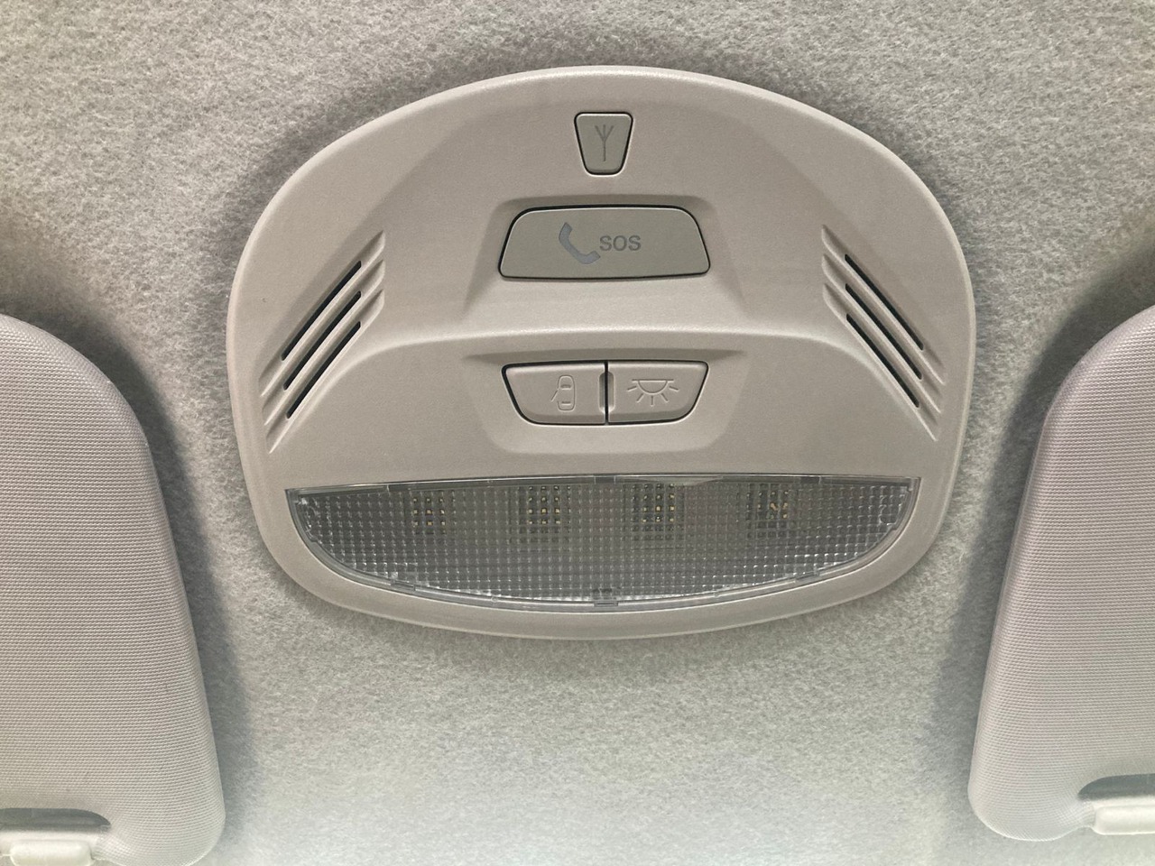 Легковой автотранспорт - LADA Granta Cross 1.6 MT (90 л.с.)