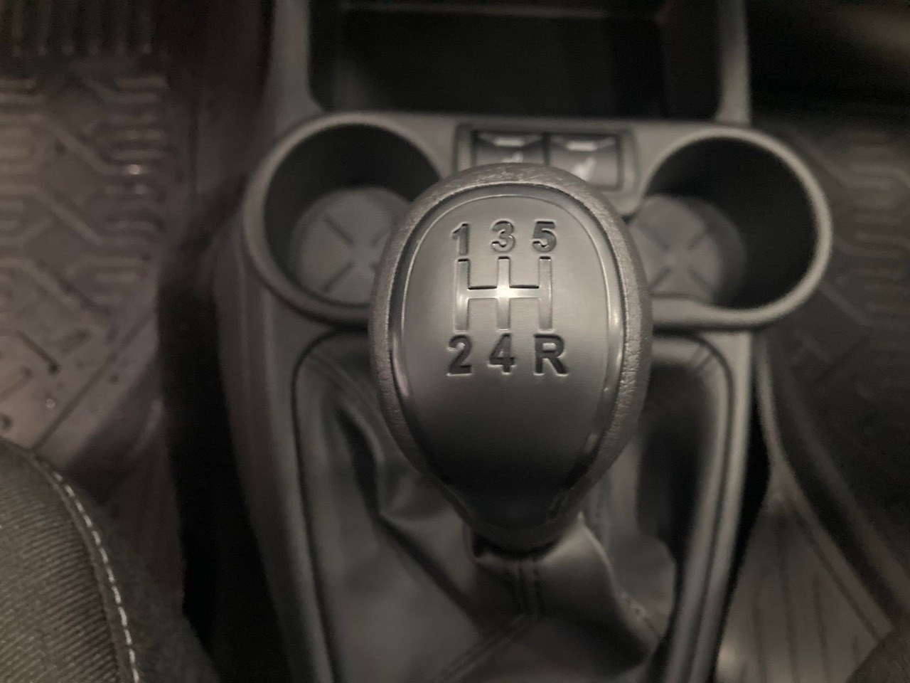 Легковой автотранспорт - LADA Granta Cross 1.6 MT (90 л.с.)