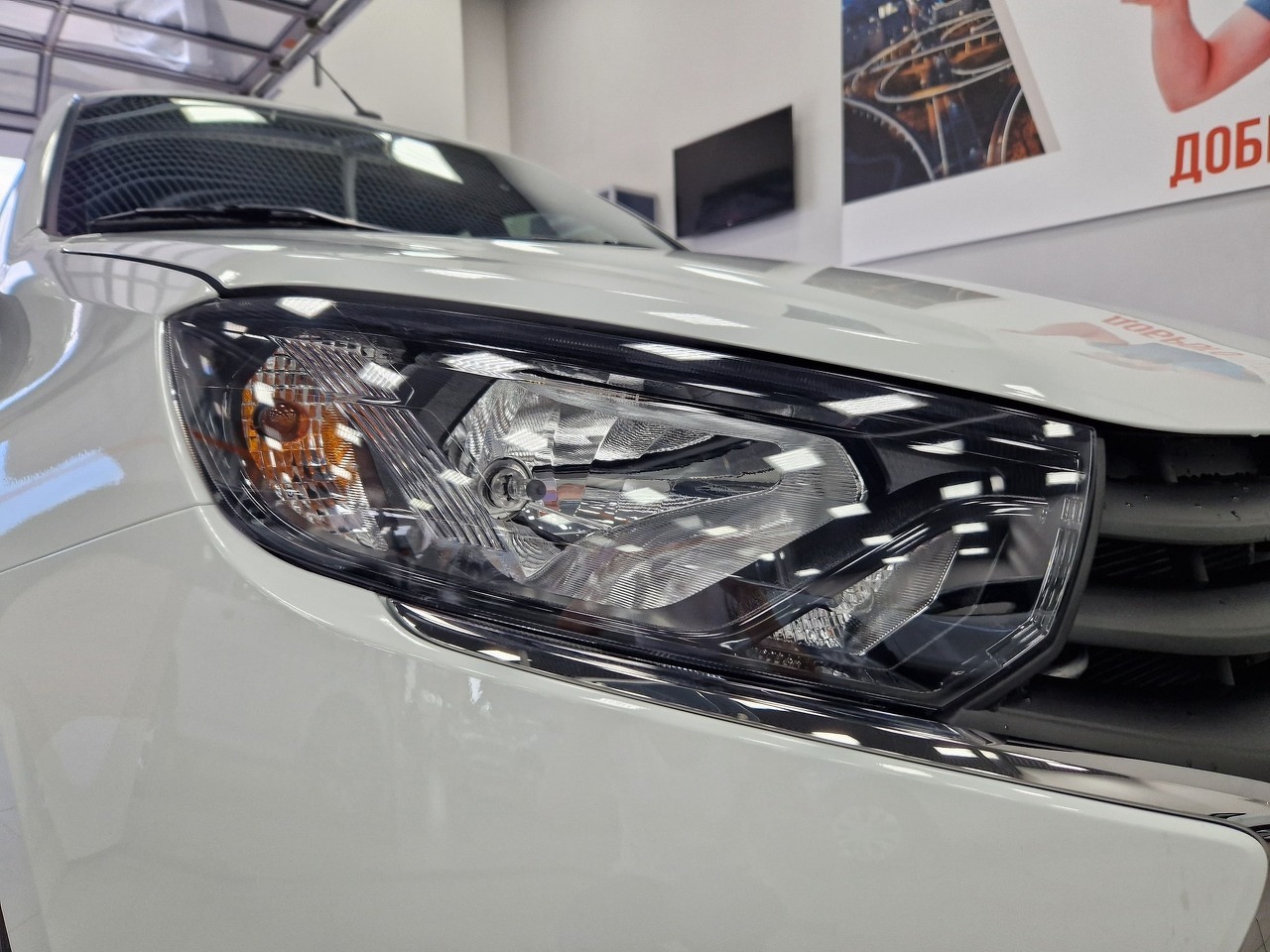 Легковой автотранспорт - LADA Granta 1.6 MT (90 л.с.)