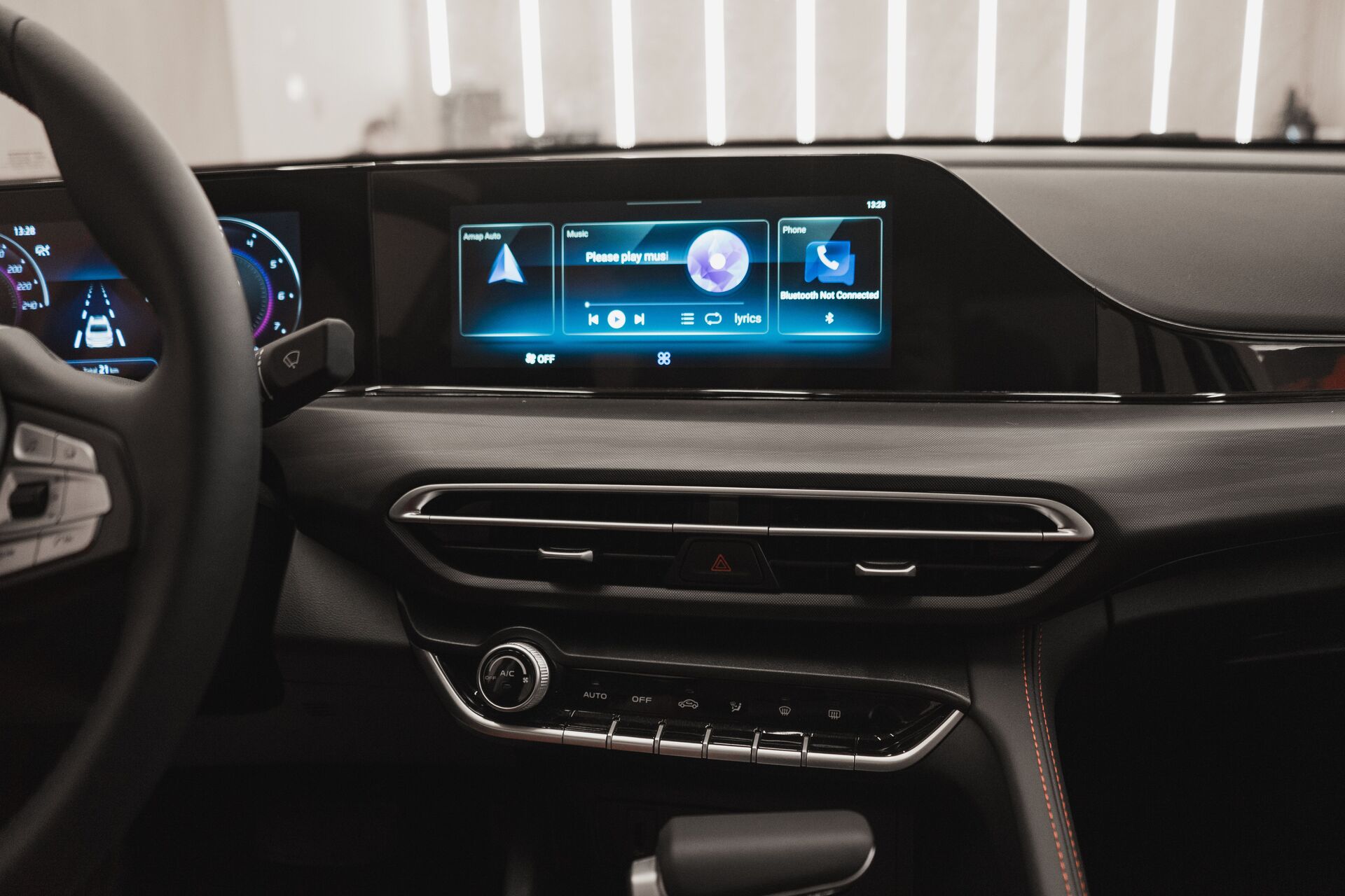 Легковой автотранспорт - CHANGAN Eado Plus 1.4 AMT (155 л.с.)