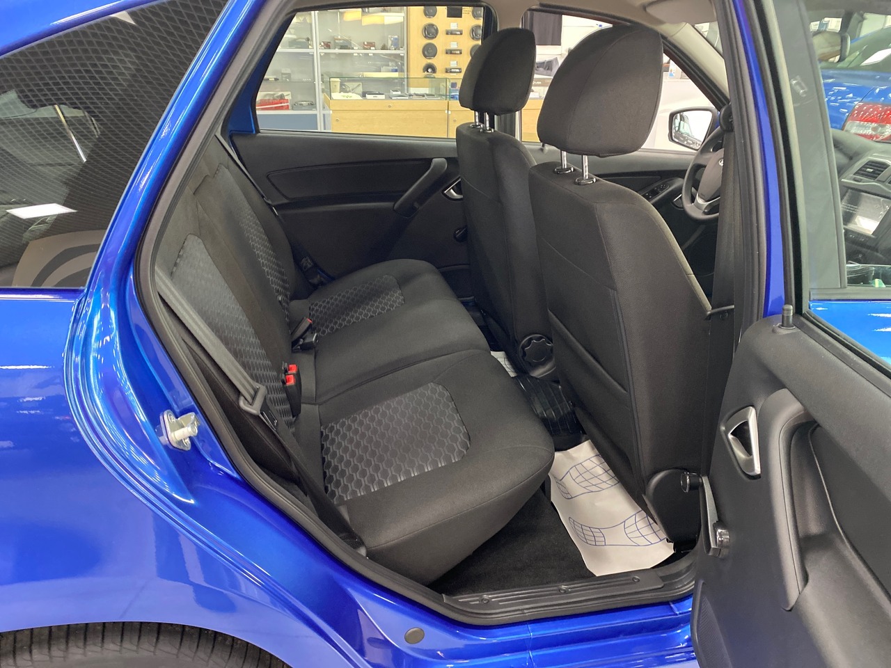 Легковой автотранспорт - LADA Granta 1.6 MT (90 л.с.)