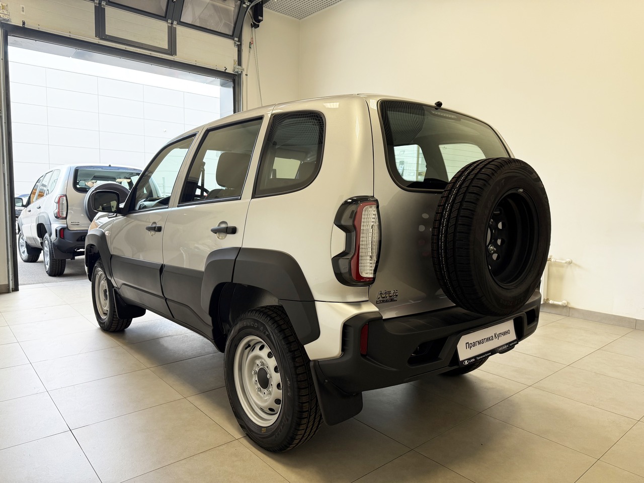 Легковой автотранспорт - LADA Niva Travel 1.7 MT (83 л.с.) 4WD