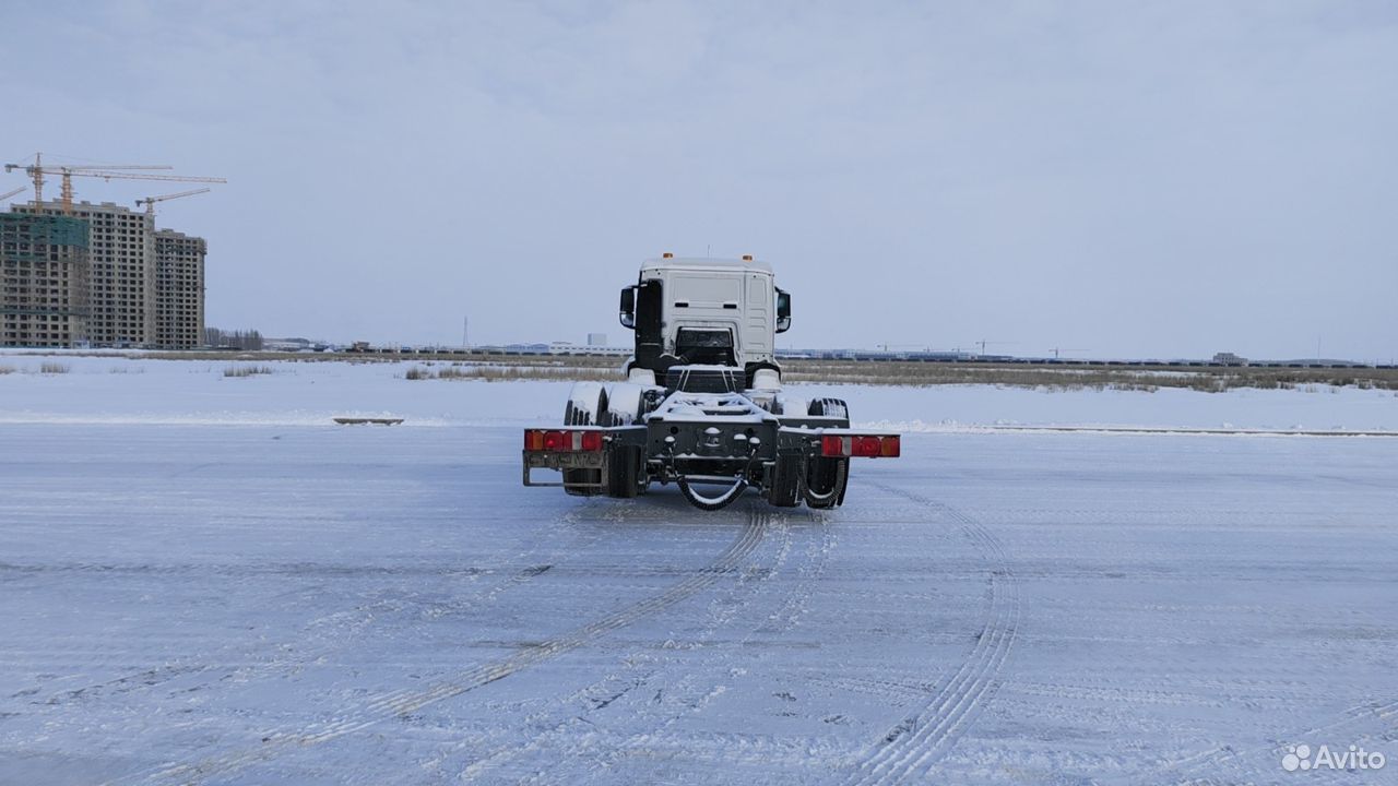 Грузовой автотранспорт - SITRAK C7H