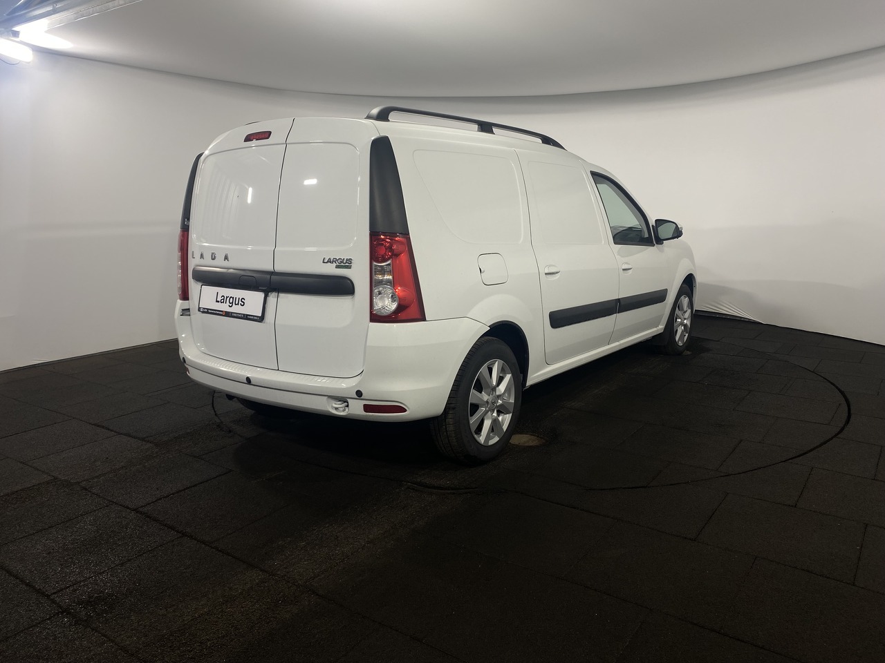 Легковой автотранспорт - LADA Largus CNG 1.6 MT (106 л.с.)